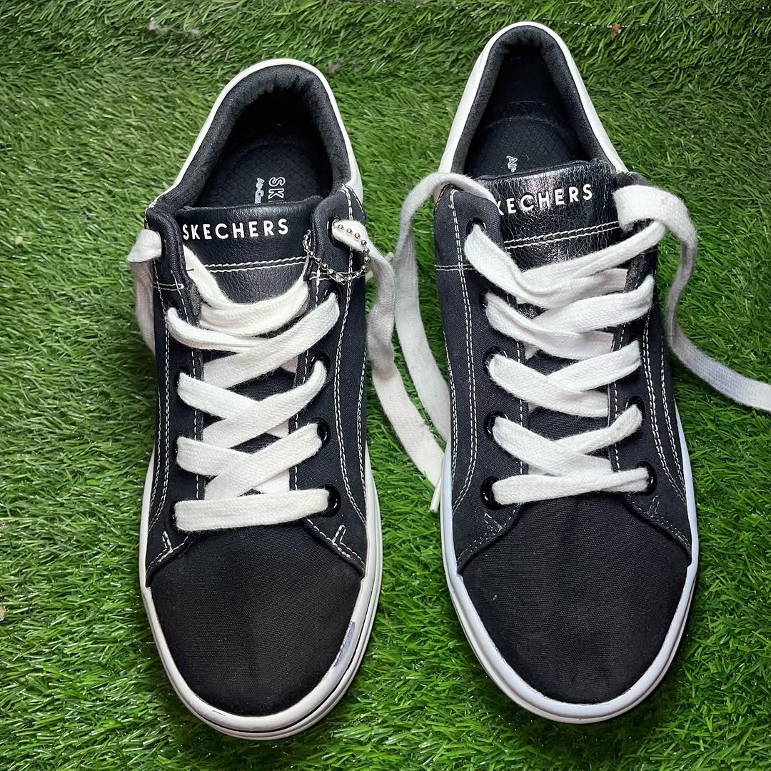 Skecher (38)