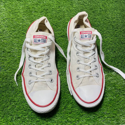 White Converse Low Top (Size 41 / 9)