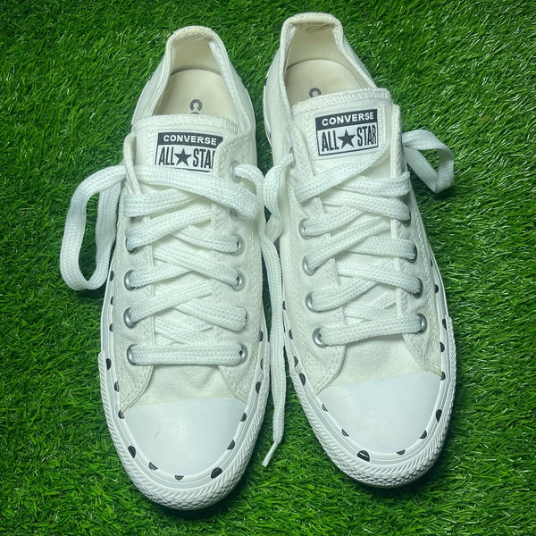 White Converse Low Top(Size 39 / 8)