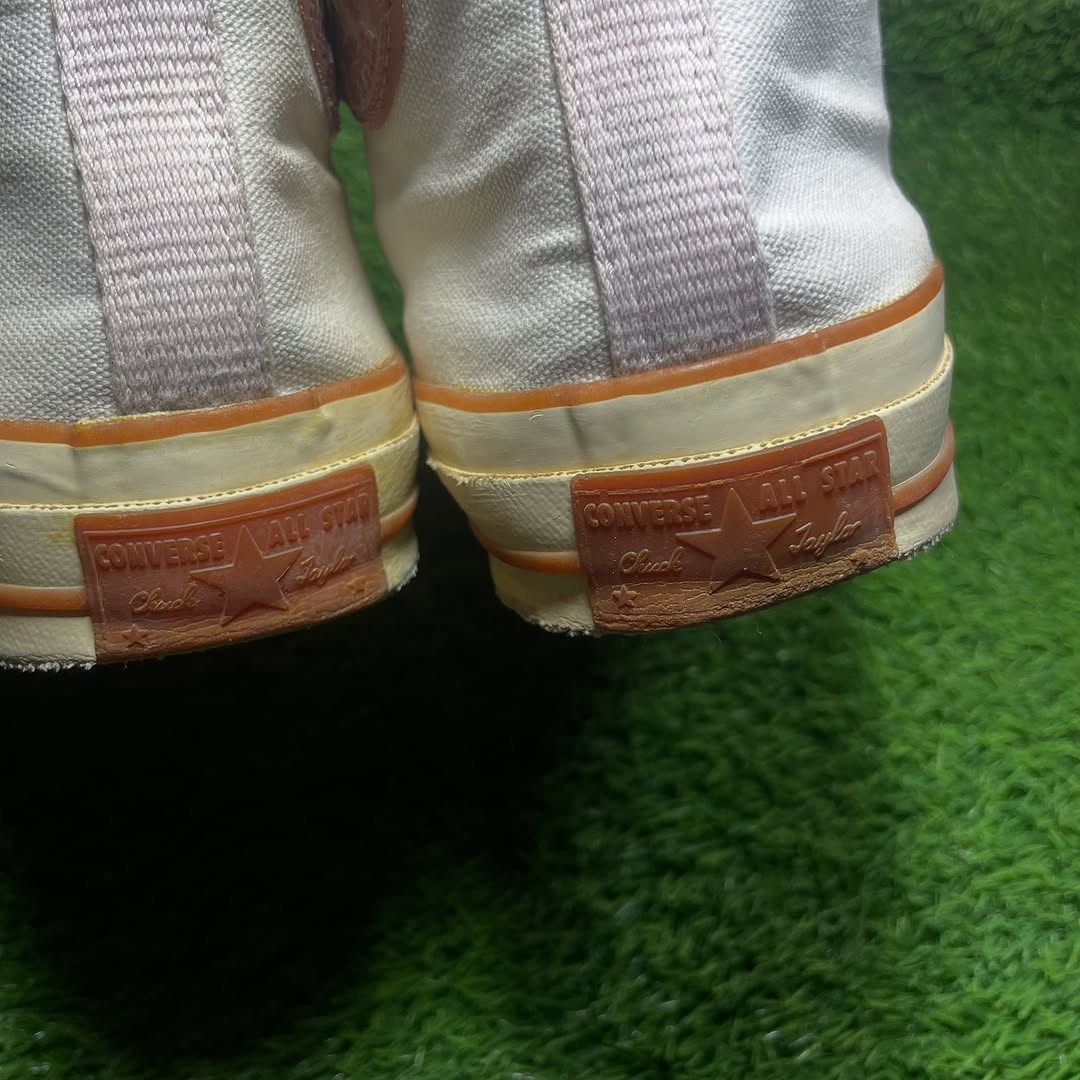 White Converse High Top (42 / 10)