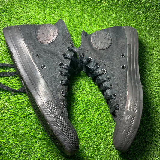 Black Converse High Top (Size 40 / 8.5)