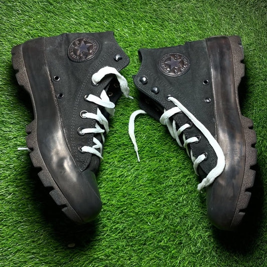 Converse High Top (Size 39 / 8)