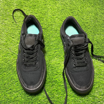Black Converse Low Top (Size 39 / 8)