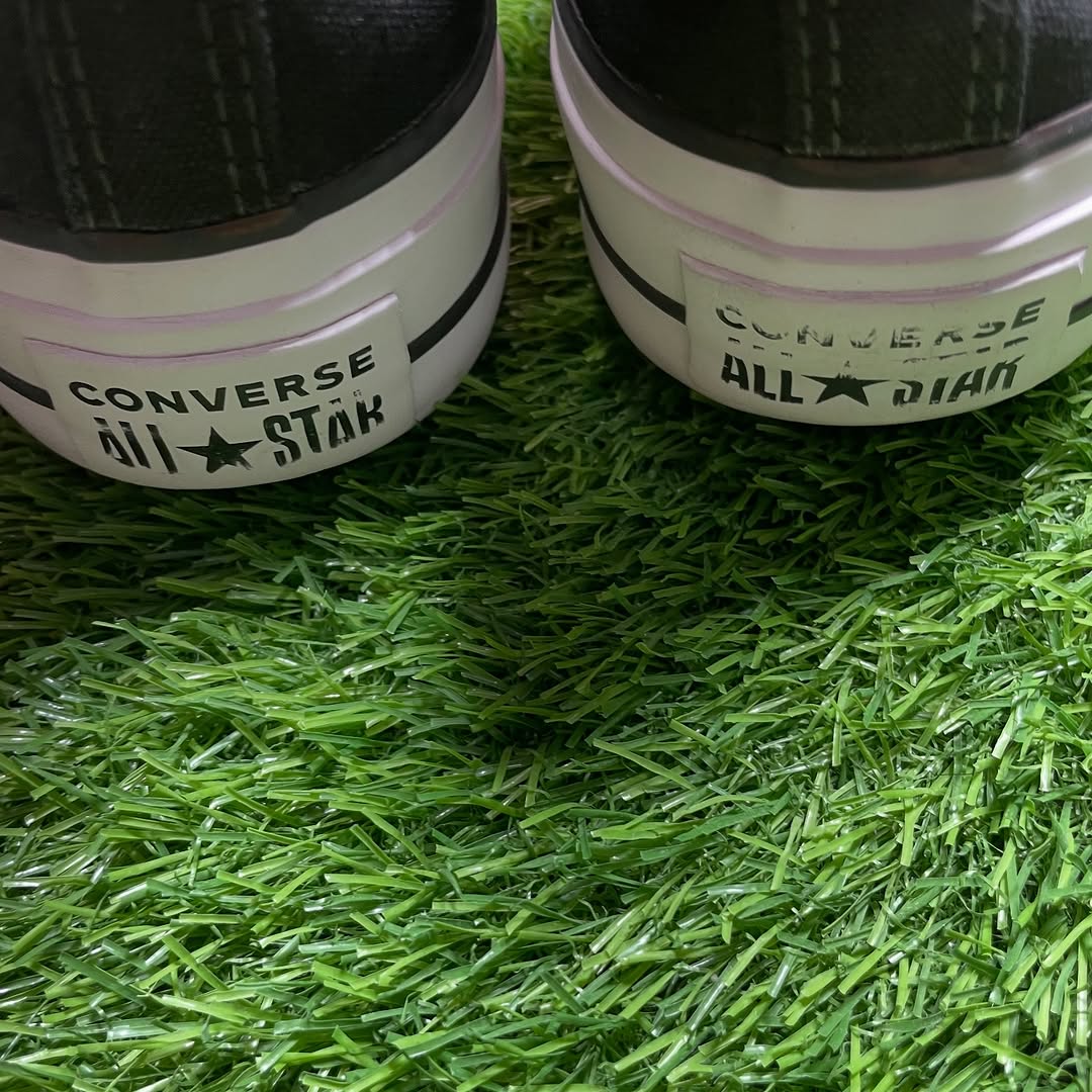 Black Converse High Top (40 / 8.5)