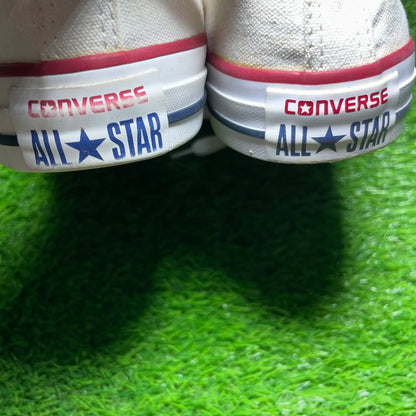 White Converse Low Top (Size 39.5 / 8)