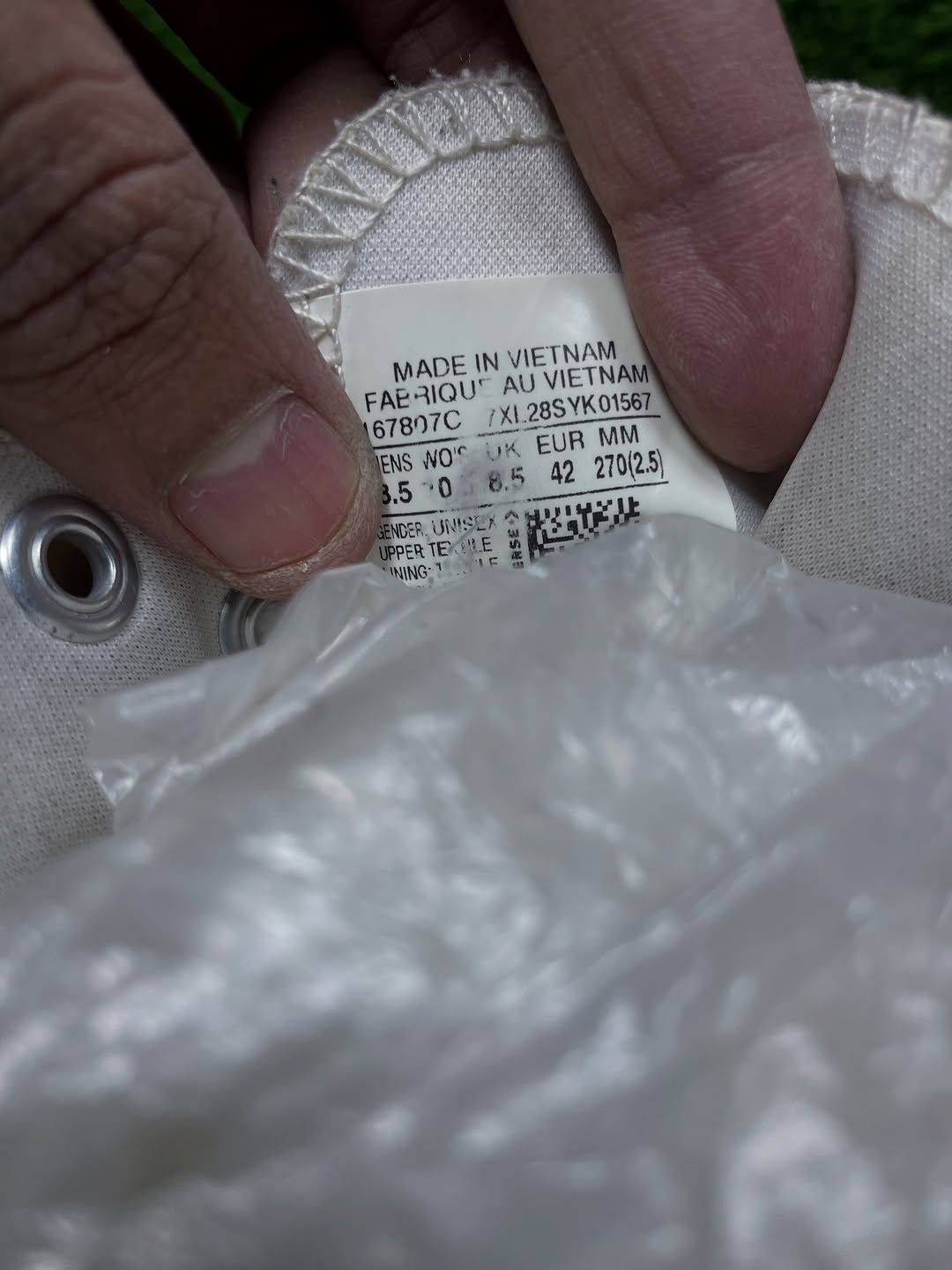 White Converse High Top (42 / 10)