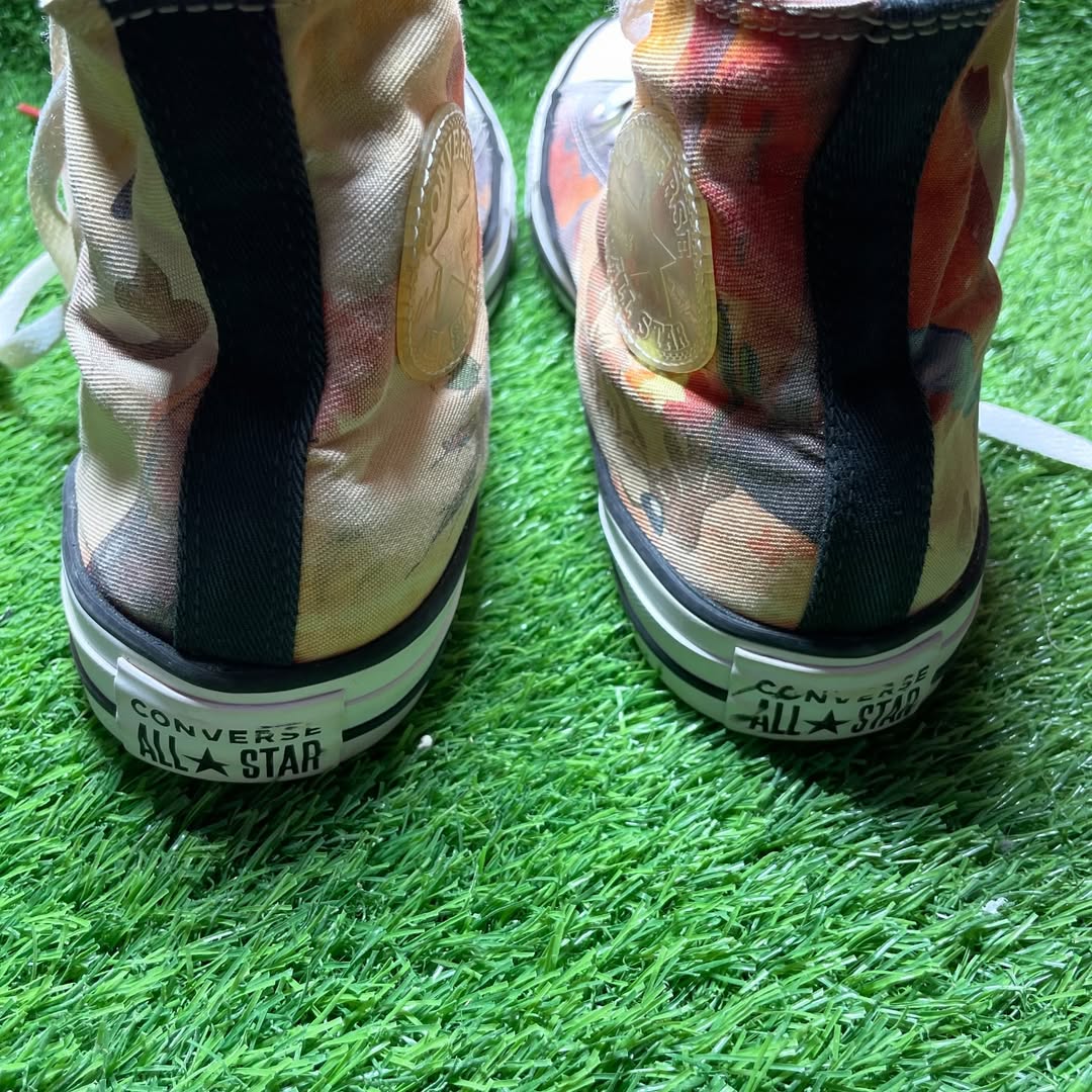 Multicolor Converse High Top (Size 40 / 8.5)